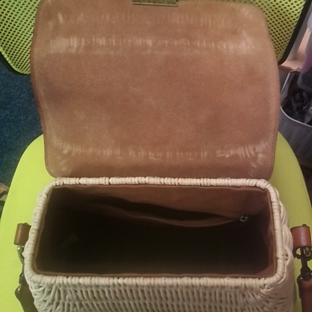 Woven Straw Patricia Nash Crossbody Bag with Tan Leather Trim - Picture 4 of 4